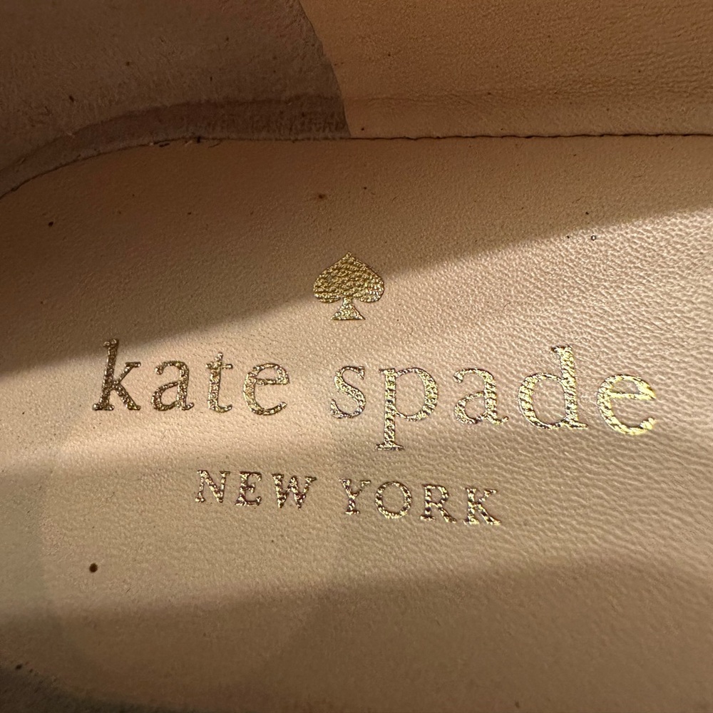 KATE SPADE Black Patent Leather ~ Size 8 ~ Women’s Slip On Flat Shoes With Bow - Picture 13 of 14